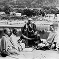 080-Sivananda-and-senior-disciples-2.jpg